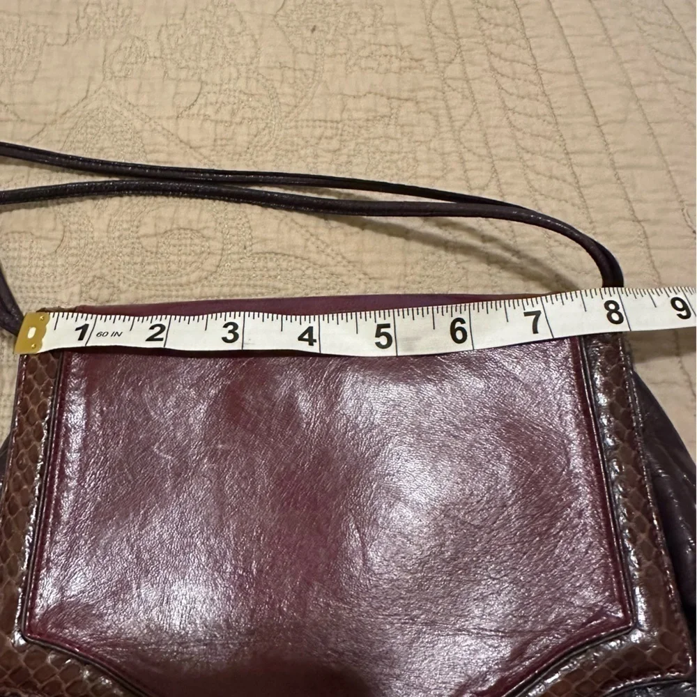 Vintage Ottorino Bossi iItalian Leather Crossbody Purse Small Handbag Purple Bag
